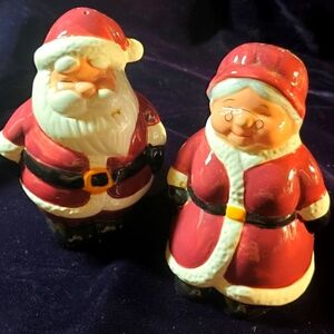 Santa and Mrs Santa S&P